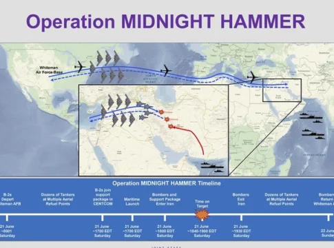 «Midnight Hammer»: Κοντά στην Κρήτη ανεφοδιάστηκαν τα βομβαρδιστικά Β-2 – Πώς έγινε η επιχείρηση των ΗΠΑ κατά του Ιράν