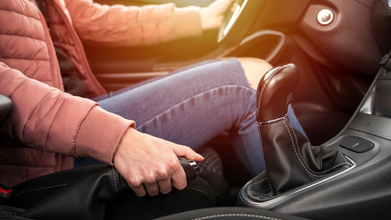 Νέος ΚΟΚ: Τι ποινές ισχύουν για όσους οδηγούν χωρίς δίπλωμα