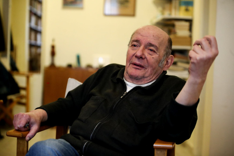 Πέθανε ο Βασίλης Παπαβασιλείου