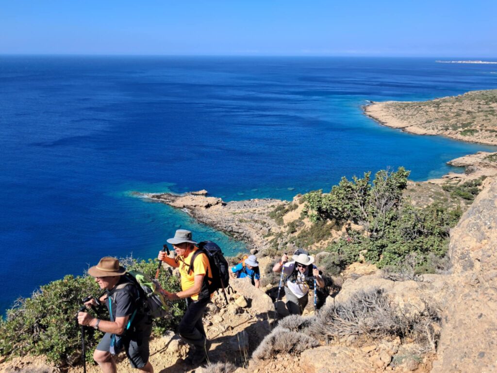 Πολυήμερη ορειβασία στην Κρήτη για ανθρώπους με πλήρη τύφλωση ή σοβαρά προβλήματα όρασης