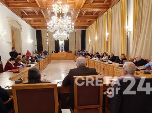 Ψήφισμα για την Γάζα από το δημοτικό συμβούλιο Ηρακλείου με εντάσεις και ενστάσεις