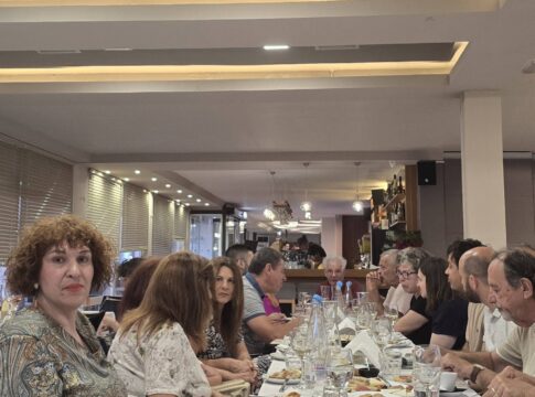 Συγκινητική αποχαιρετιστήρια εκδήλωση για τους εθελοντές εκπαιδευτικούς του Κοινωνικού Φροντιστηρίου του Δήμου Ηρακλείου