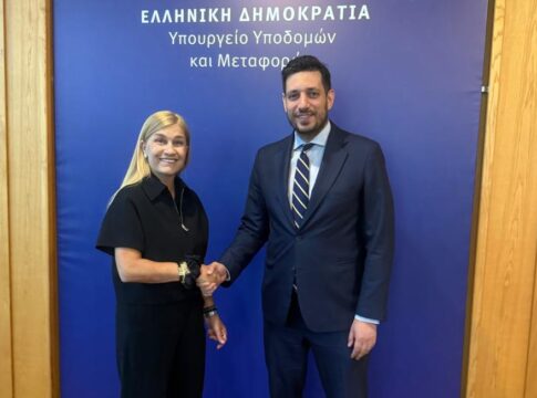 Συνάντηση της Σέβης Βολουδάκη με τον Αναπληρωτή Υπουργό Υποδομών και Μεταφορών