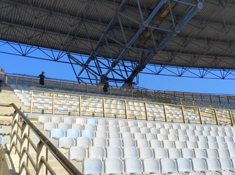 Συνεχίζει το καθαρισμό του Παγκρητίου ο δήμος – Νέο «καμπανάκι» στην ΕΠΟ για τον… άφαντο ανάδοχο