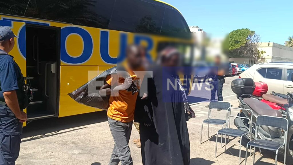 Αναχωρούν με αρματαγωγό 350 μετανάστες από Κρήτη προς Καβάλα – Επιχείρηση αποσυμφόρησης σε Ηράκλειο και Χανιά