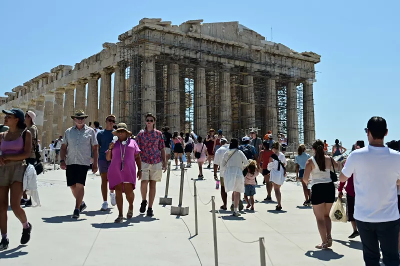 τουρίστες ακροπολη