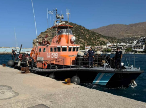 Διάσωση 33 μεταναστών στην Αγία Γαλήνη