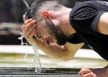 ΕΕ: Η δειλία μάς κρατά πίσω στην αντιμετώπιση της κλιματικής κρίσης