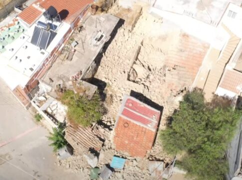 Έως 14 Αυγούστου οι αιτήσεις για τη στεγαστική συνδρομή σεισμόπληκτων – Τι ισχύει στις περιπτώσεις συνιδιοκτησίας