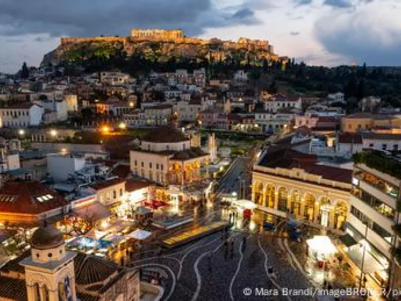 Ακρόπολη και Μοναστηράκι