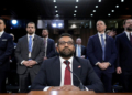 FBI: Βρέθηκαν απόρρητα έγγραφα για τις «υποτιθεμένες» σχέσεις Τραμπ - Ρωσίας το 2016