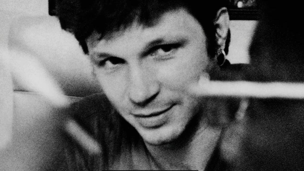 Γαλλία: Οι αρχές ξεκινούν και πάλι έρευνα σε βάρος του μουσικού Μπερτράν Καντάν