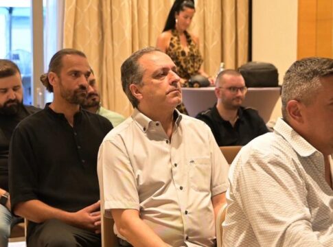 Η δεξίωση της ομάδας βόλεϊ του ΟΦΗ σε χορηγούς και υποστηρικτές