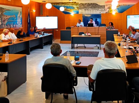 Καθαριότητα και πολιτιστικές εκδηλώσεις ανάμεσα στα θέματα που ενέκρινε το Δημοτικό Συμβούλιου του Δήμου Χερσονήσου