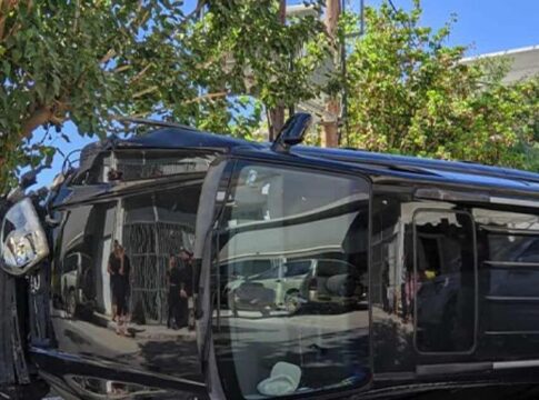 Κρήτη: Τούμπαρε αμάξι, μέσα ήταν οικογένεια με παιδιά (εικόνες)