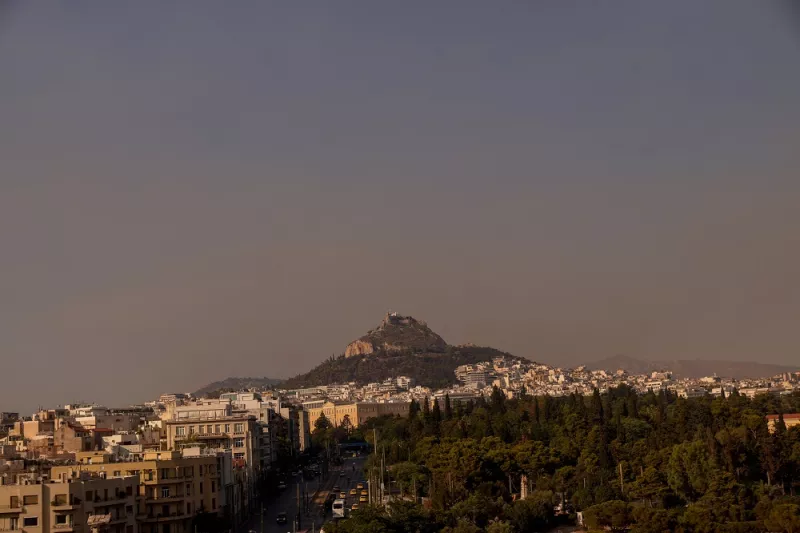 Καπνός στην Αθήνα