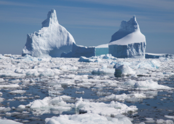 Πάγος 1,5 εκατ. ετών δίνει στοιχεία για τον πλανήτη και του κλίμα