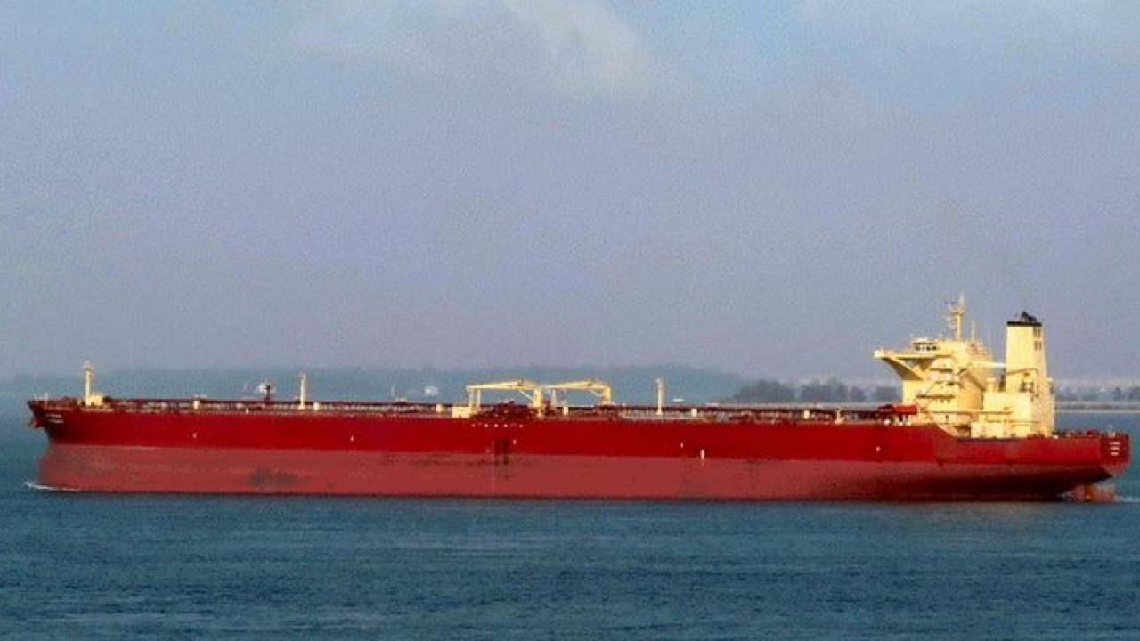 Σε εξέλιξη η επιχείρηση διάσωσης του πληρώματος του Eternity C