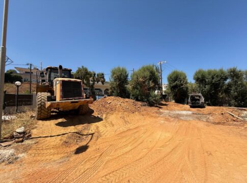 Σε πλήρη εξέλιξη οι εργασίες για τη νέα πισίνα του Δήμου Χανίων στο Κλειστό Γυμναστήριο του Κλαδισού