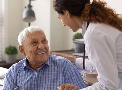 Σωματείο Εργαζομένων ΠαΓΝΗ: Απλήρωτοι εδώ και τέσσερις μήνες οι εργαζόμενοι στο Κέντρο Ημέρας Φροντίδας ασθενών με Alzheimer