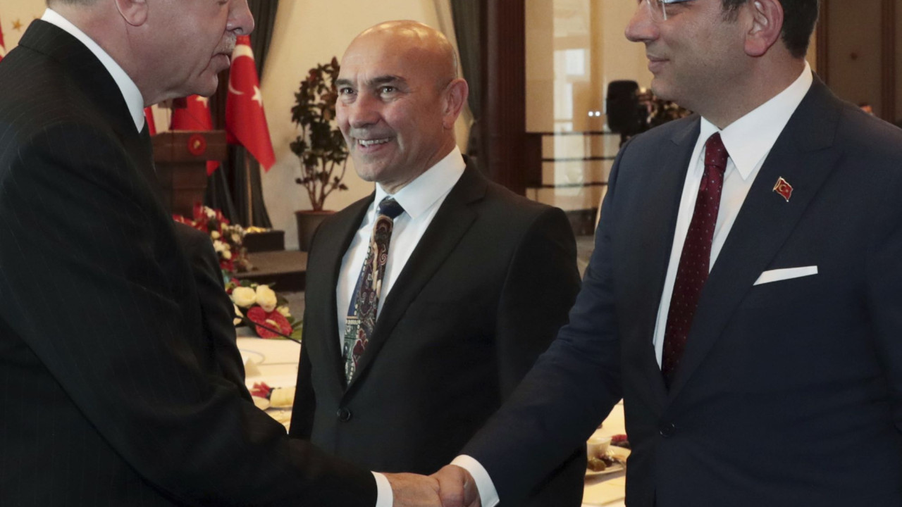 Συνελήφθη για διαφθορά ο τέως δήμαρχος Σμύρνης