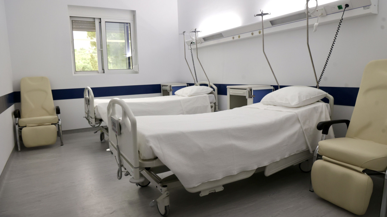 Θρήνος στη Λάρισα: Πέθανε η 18χρονη που είχε καταρρεύσει σε γυμναστήριο