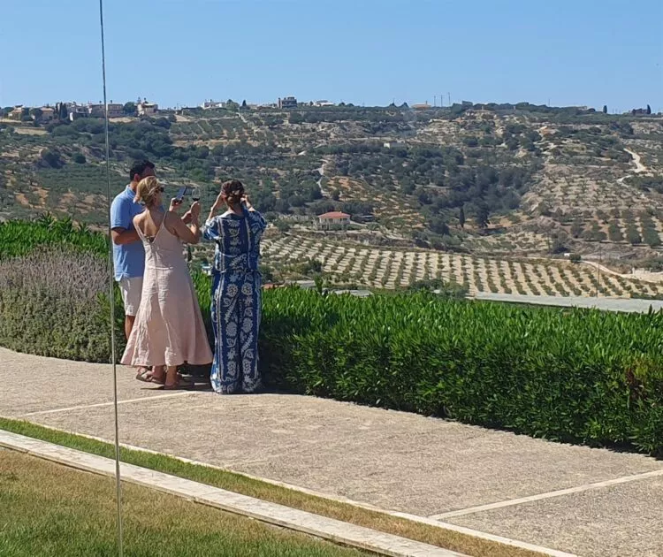 κρητη τουρκοι influencers