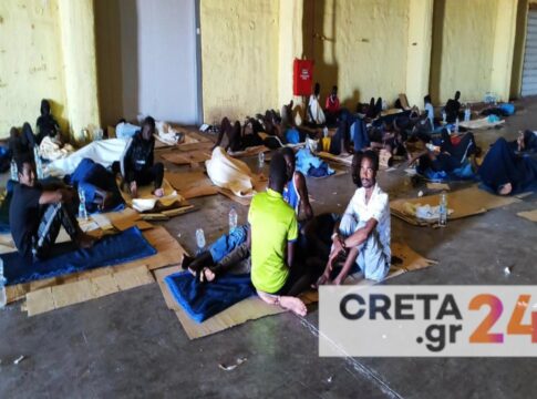 Τρεις δομές προσωρινής φιλοξενίας μεταναστών αντί για μία μόνιμη προτείνουν οι δήμαρχοι της Κρήτης – «Ανοιχτό παράθυρο» για συμφωνία με ιδιώτη