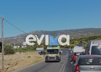 Αλιβέρι: Θανατηφόρο τροχαίο με ένα νεκρό στην άσφαλτο