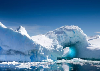 Αρκτικός: Η τήξη των πάγων έχει επιβραδυνθεί τα τελευταία 20 χρόνια