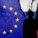 Bloomberg: Η ΕΕ εξετάζει δευτερογενείς κυρώσεις κατά της Ρωσίας