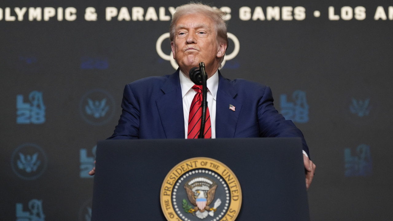 Δικαστική νίκη για τον Τραμπ: Μπορεί να μειώσει κατά δισ. δολάρια τα κονδύλια σε ξένη βοήθεια