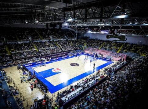 Eurobasket 2025: Ελλάδα και Κύπρος θα παίξουν σε κατάμεστο γήπεδο
