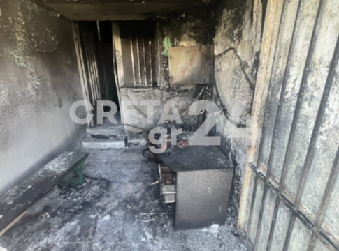 Φωτιά στο γήπεδο του ΕΓΟΗ: Στο Θριάσιο και ο 40χρονος – Παραμένει σε κρίσιμη κατάσταση