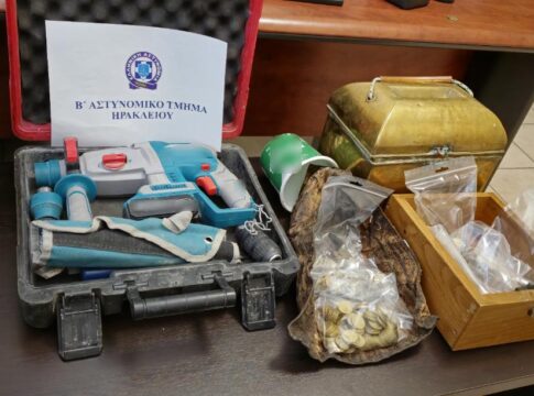 Ηράκλειο: Χειροπέδες σε 40χρονο που «ρήμαζε» ιερούς ναούς