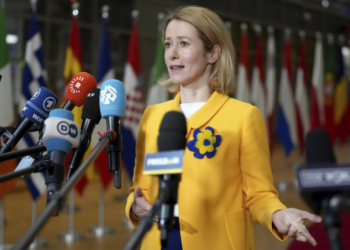 Κάλας: Ο Πούτιν κοροϊδεύει κάθε ειρηνευτική προσπάθεια