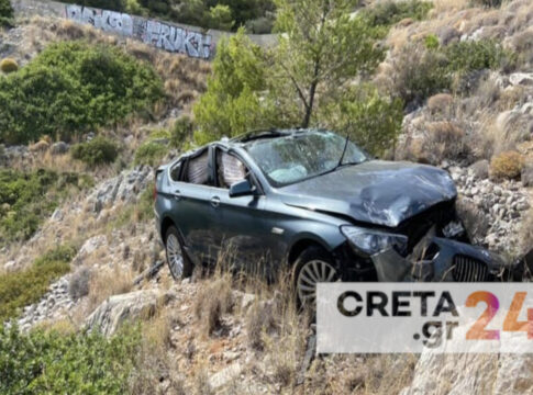 Κρήτη: Αυτοκίνητο έπεσε σε βράχια – Επιχείρηση για την ανάσυρση της οδηγού