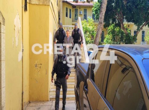 Κρήτη: Σε χρόνο… εξπρές ζήτησε και έλαβε προθεσμία για την Τετάρτη ο γιατρός που κατηγορείται για ασέλγεια σε βάρος ανηλίκων