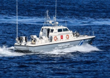 Κρήτη: Σκάφος προσέκρουσε στην προβλήτα λόγω μηχανικής βλάβης