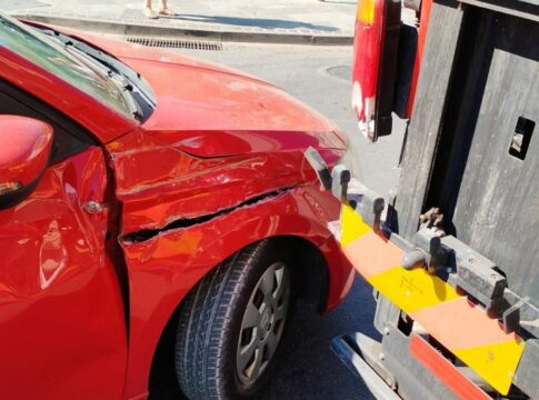 Κρήτη: Τροχαίο με απορριμματοφόρο – Εικόνες