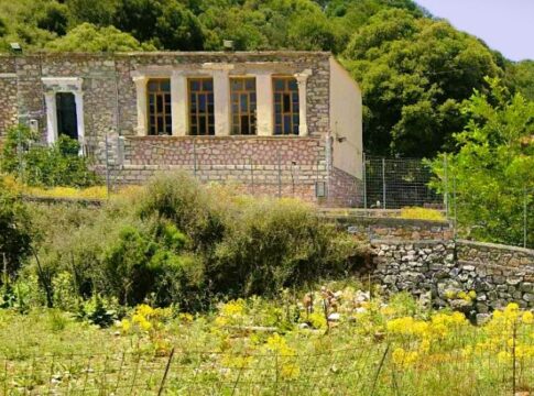 «Λασιθιώτικο Κάλεσμα»: Πάνω από 2 εκατομμύρια ευρώ σε απευθείας αναθέσεις του νυν δημάρχου σε μόλις 12 μήνες