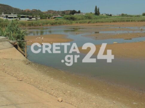 Λειψυδρία: Δραματική κατάσταση στην Λίμνη της Αγυιάς (εικόνες)