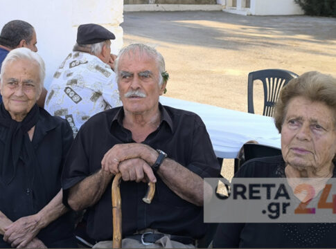 Με δάκρυα η ανακήρυξη του Αβδελλά σε μαρτυρικό χωριό – Ηλικιωμένοι κάτοικοι «λύγισαν» ανασύροντας μνήμες