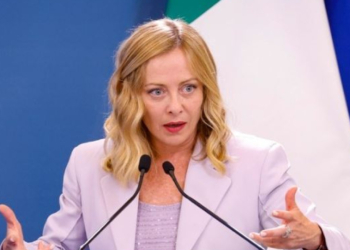 Μελόνι: Η επίθεση της Ρωσίας στο Κίεβο δείχνει ότι δεν θέλει ειρήνη