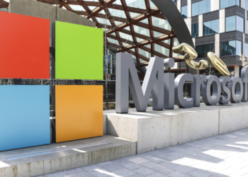 Microsoft: Κατάληψη στο γραφείο του προέδρου - 7 συλλήψεις