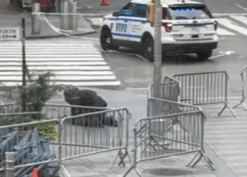 Νέα Υόρκη: Lockqown στην Times Square - Αστυνομική επιχείρηση