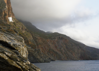 Ο Στ. Παπασταύρου επισκέφθηκε Αμοργό, Λιάδια, Κίναρο και Λέβιθα