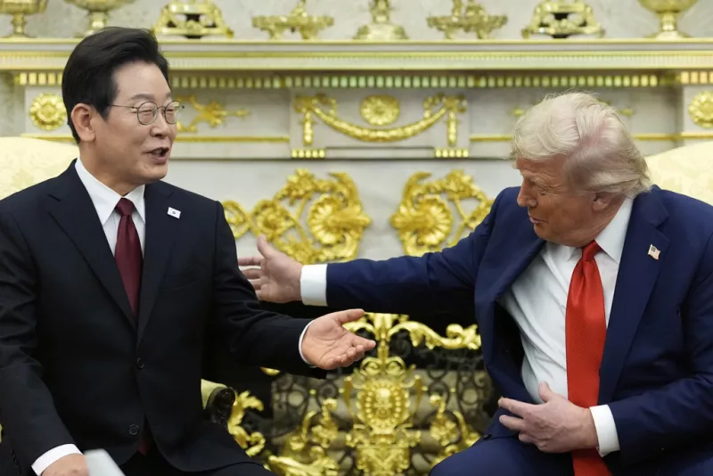 Trump Lee