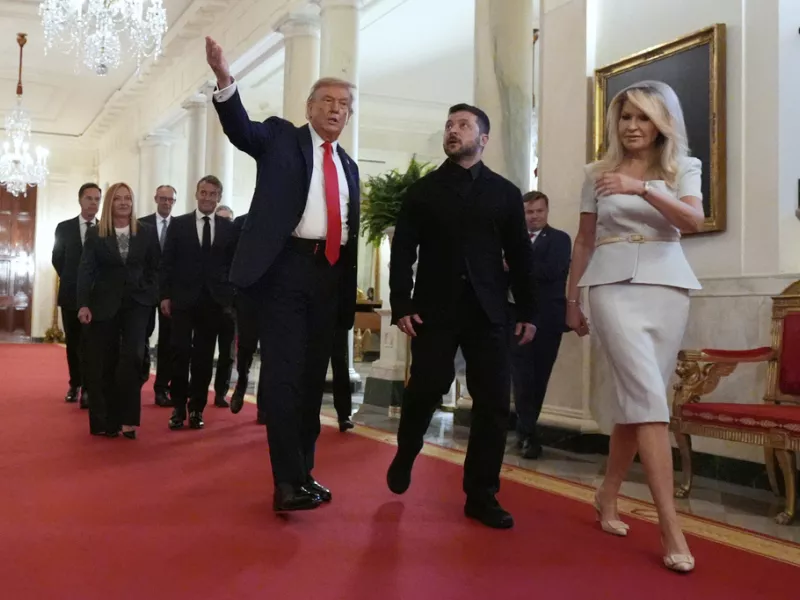 Ουκρανία: Προς συνάντηση Ζελένσκι – Πούτιν, δηλώνει ο Τραμπ, δεν επιβεβαιώνει η Μόσχα