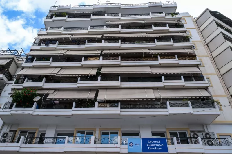 Παλαιό Φάληρο:΅Πώς οι Αρχές έφτασαν στα ίχνη της μητέρας του κοριτσιού που βρέθηκε νεκρό